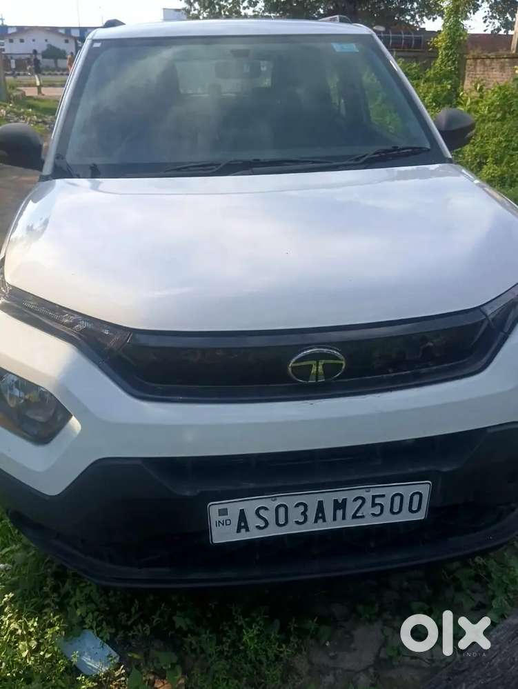 Tata Punch 1.2 Revotron Petrol 2024