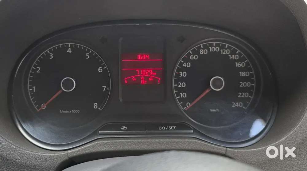 Volkswagen Vento 2012 Plus 16 Alloy8