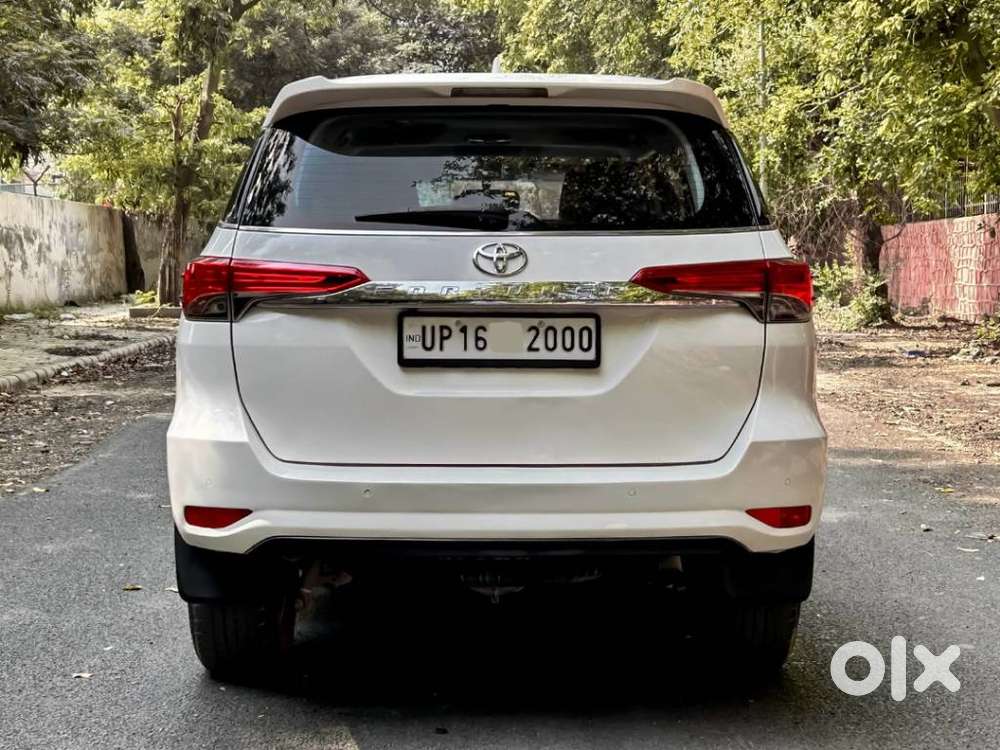 Toyota Fortuner 4x2 At 2.8 Diesel, 2020, Diesel
