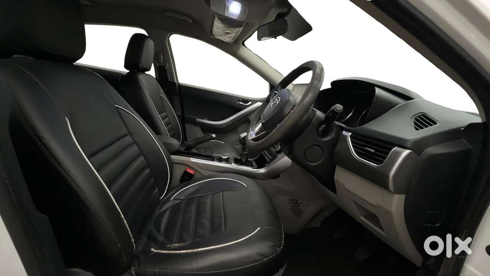 Tata Nexon 1.2 Revotron Xz Plus, 2017, Petrol