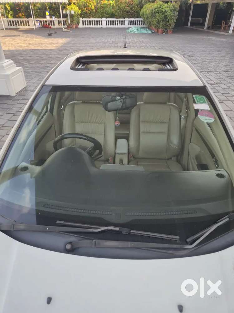 2012 Last Honda City V Automatic Sunroof ,padshift Full Option