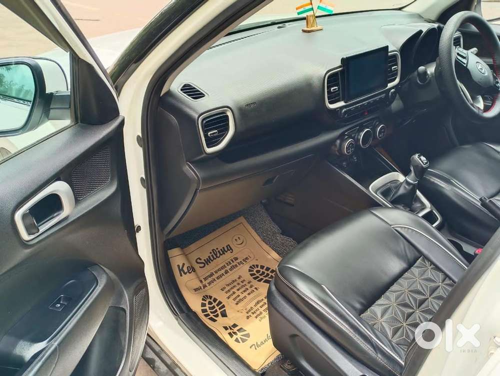 Hyundai Venue Sx (o) Mt 1.5 Diesel, 2021, Diesel