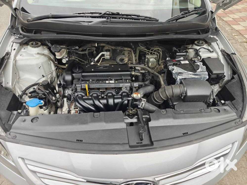Hyundai Verna Vtvt 1.6 Sx, 2015, Petrol