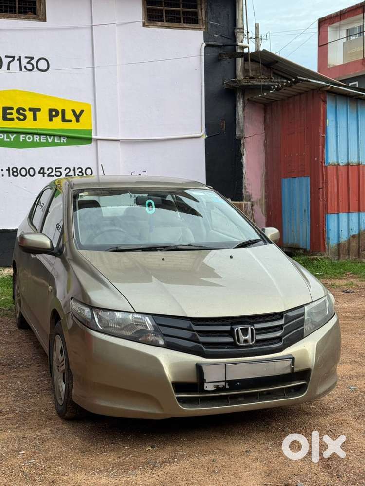 Honda City Petrol Car 2009