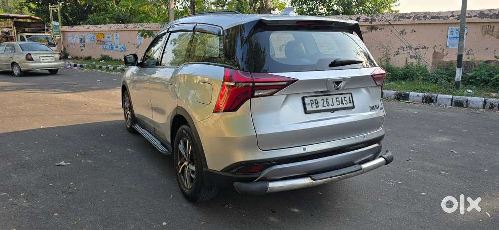 Mahindra Xuv700 2.2 Ax 5 Diesel At Str, 2022, Diesel