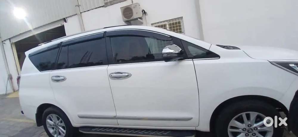 Toyota Innova Crysta 2019 Diesel Manual