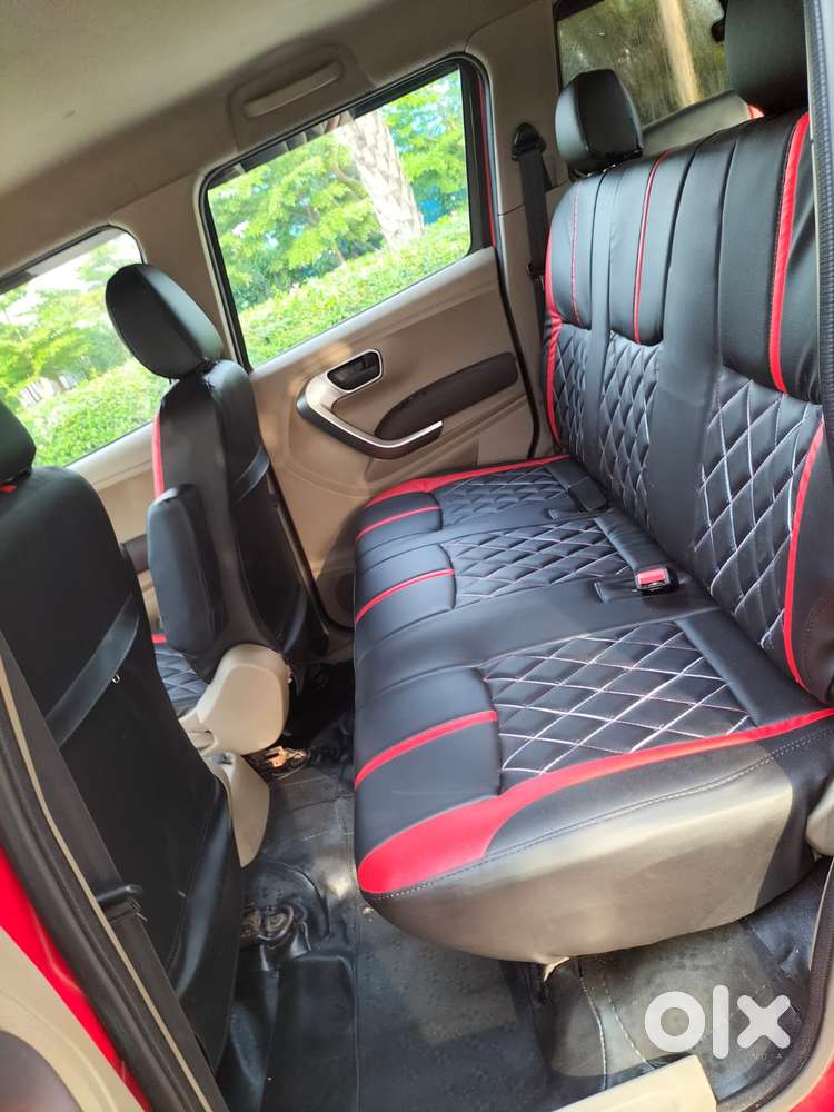 Mahindra Tuv 300 T10 Opt, 2019, Diesel