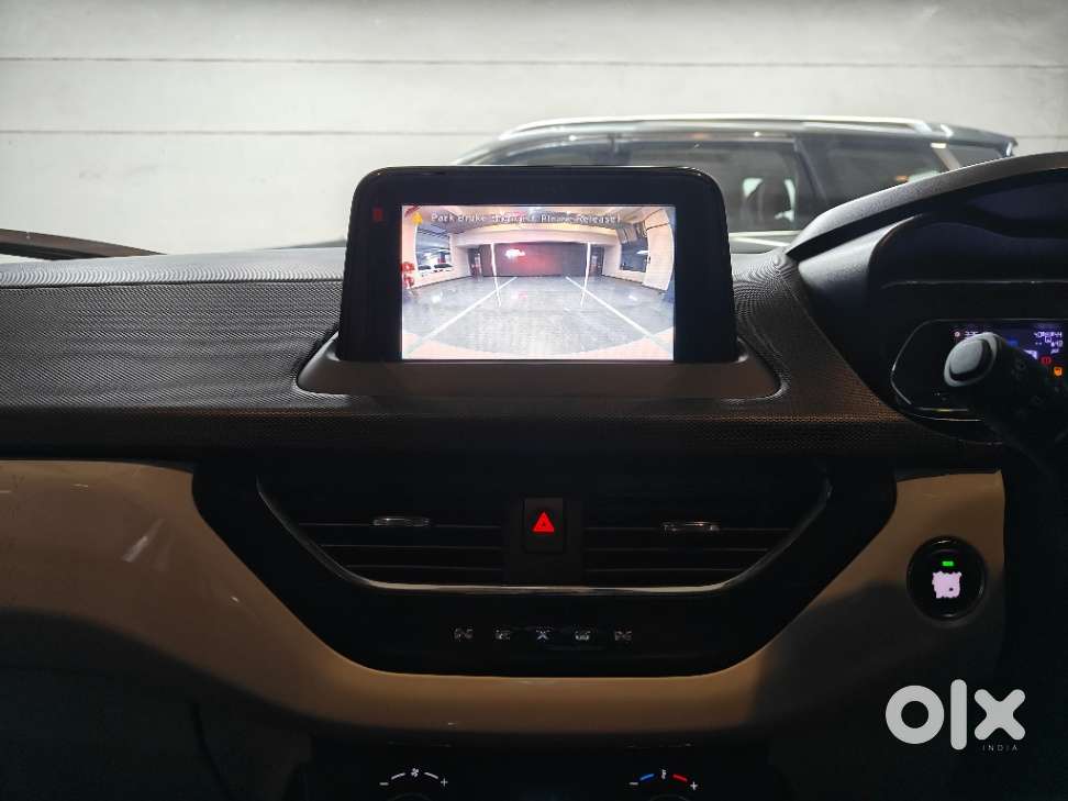 Tata Nexon 1.2 Revotron Xza Plus (o) Amt, 2021, Petrol