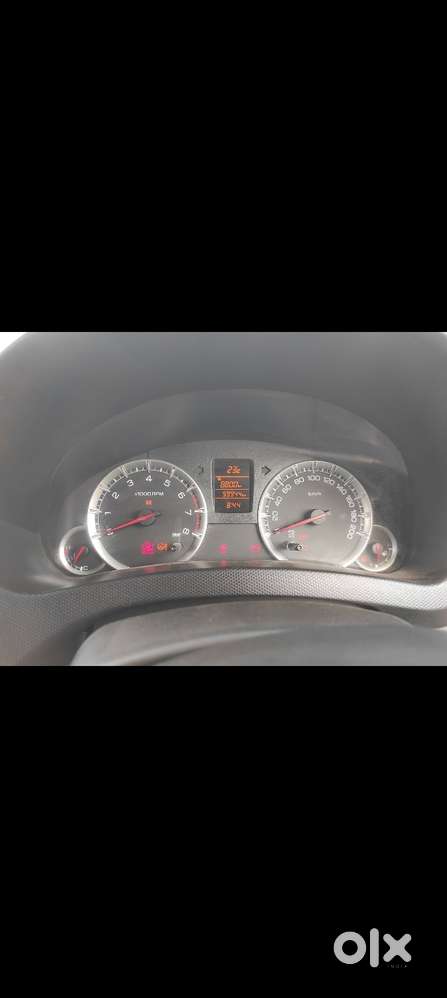 Maruti Suzuki Swift Vvt Zxi, 2017, Petrol