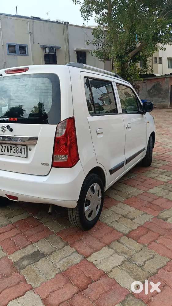 Maruti Suzuki Wagon R 2016wagon R Automatic 
Model Year 2016
Owner 1