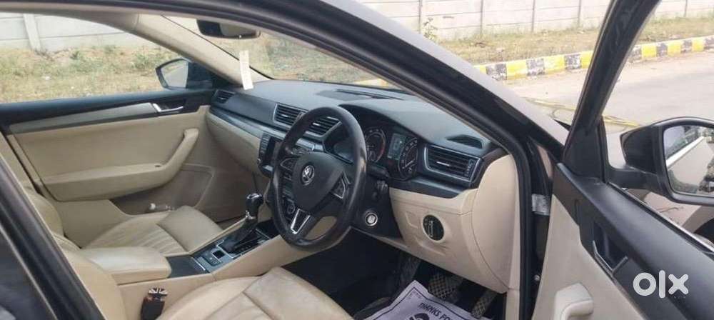 Skoda Superb 2016 Petrol Well Maintained