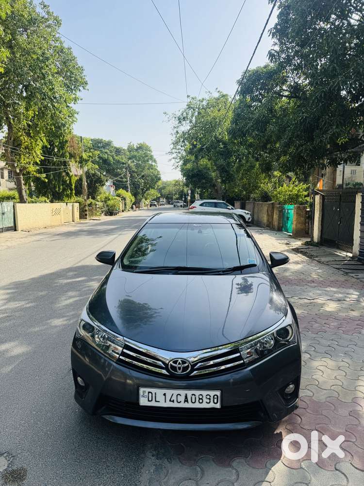 Toyota Corolla Altis 2013-2017 1.8 Limited Edition, 2014, Petrol
