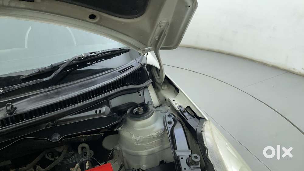 Maruti Suzuki Swift Vvt Vxi, 2012, Petrol