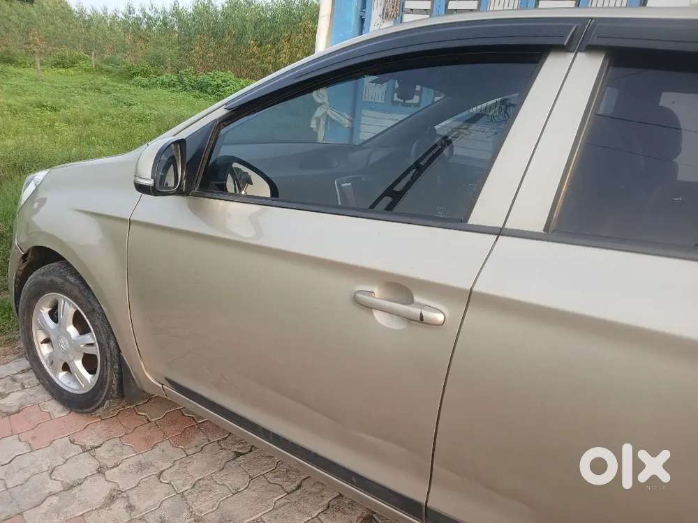 Hyundai I20 2011 Year Car