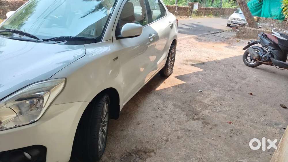 Maruti Suzuki Swift Dzire 2017 Petrol 89000 Km Driven