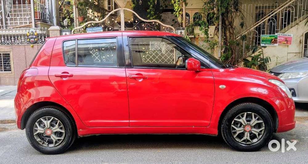 Maruti Suzuki Swift Vxi + Manual, 2007, Petrol