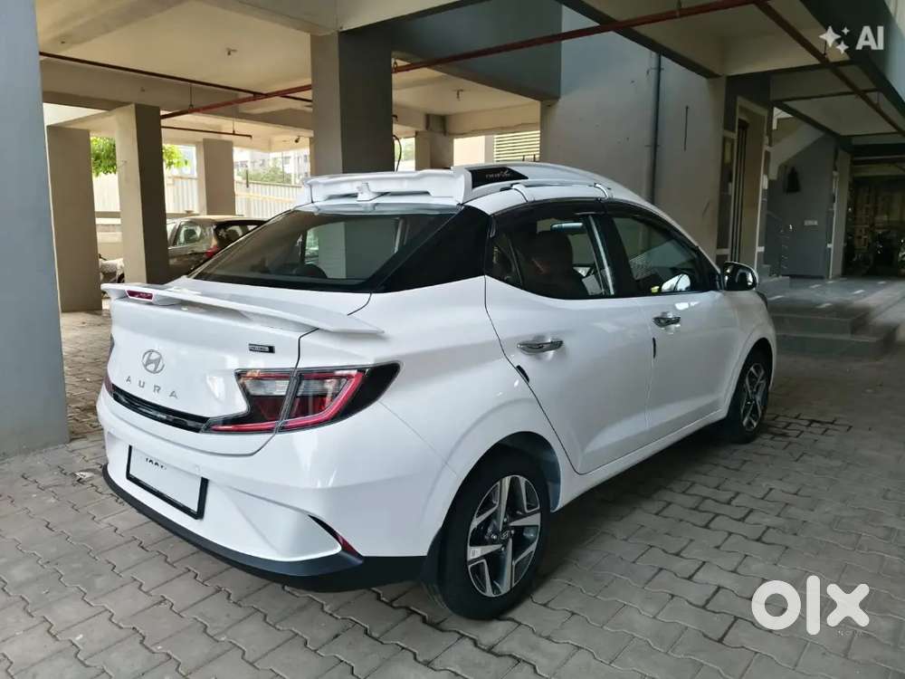 Hyundai Aura Sx 2016 Km Driven