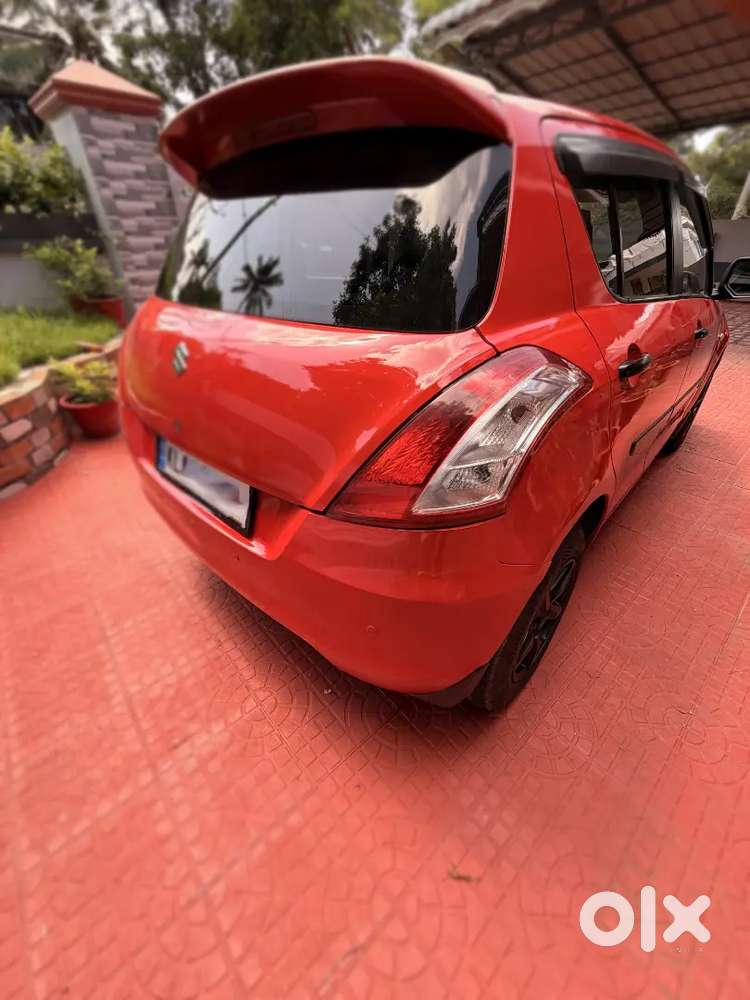 Maruti Suzuki Swift 2016