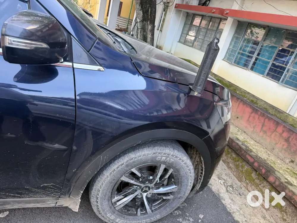 Mahindra Xuv700 Petrol 2022