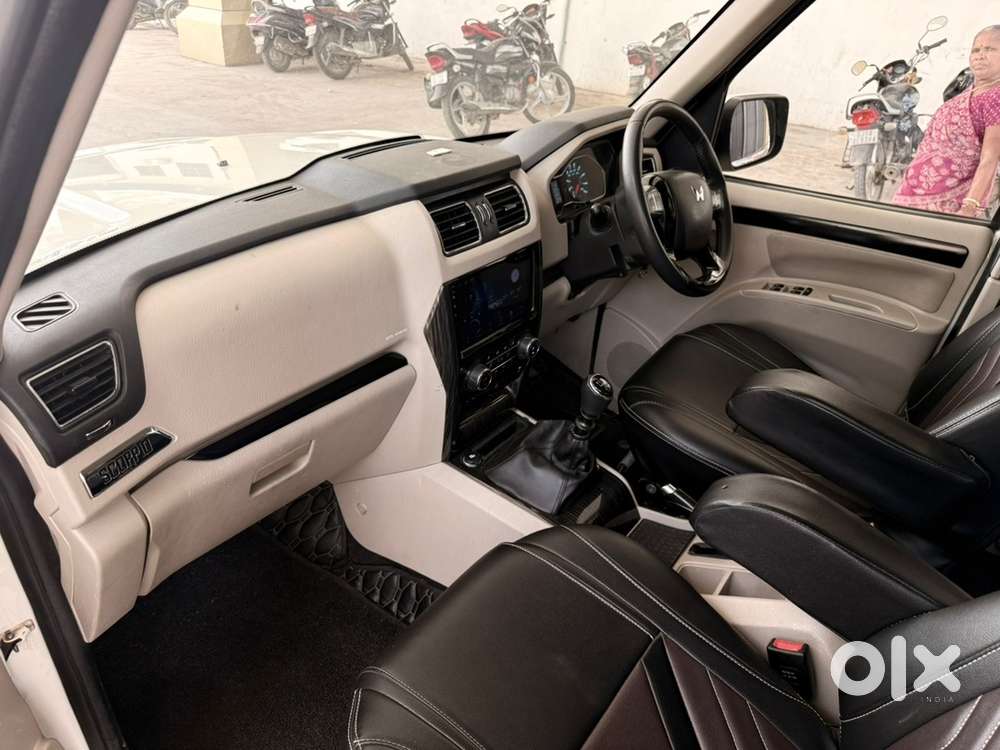 Mahindra Scorpio Classic 2023