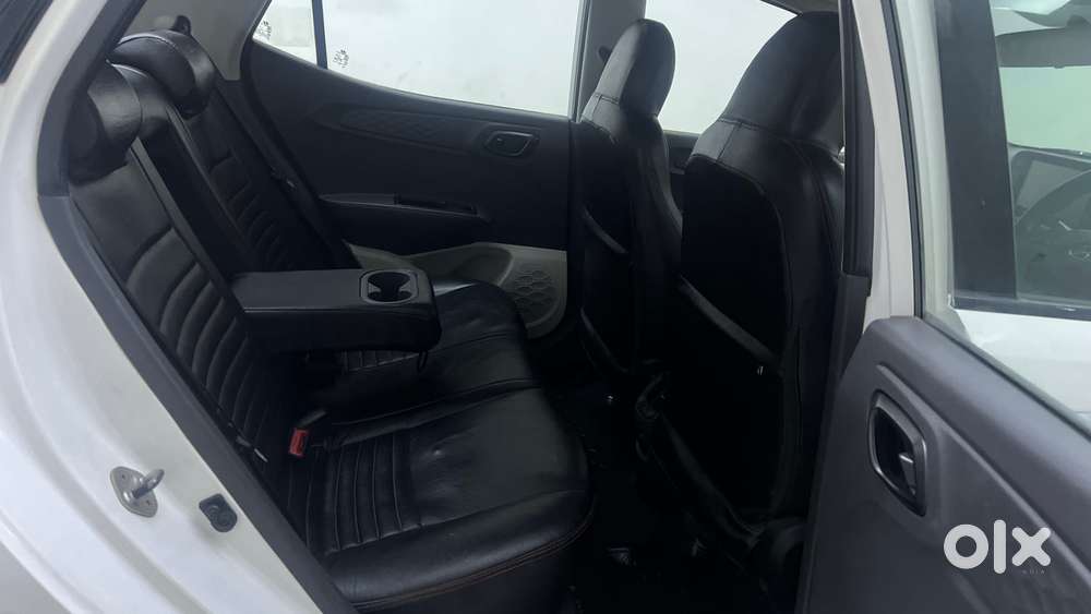 Hyundai Aura 1.0 Sx Plus Petrol, 2020, Petrol
