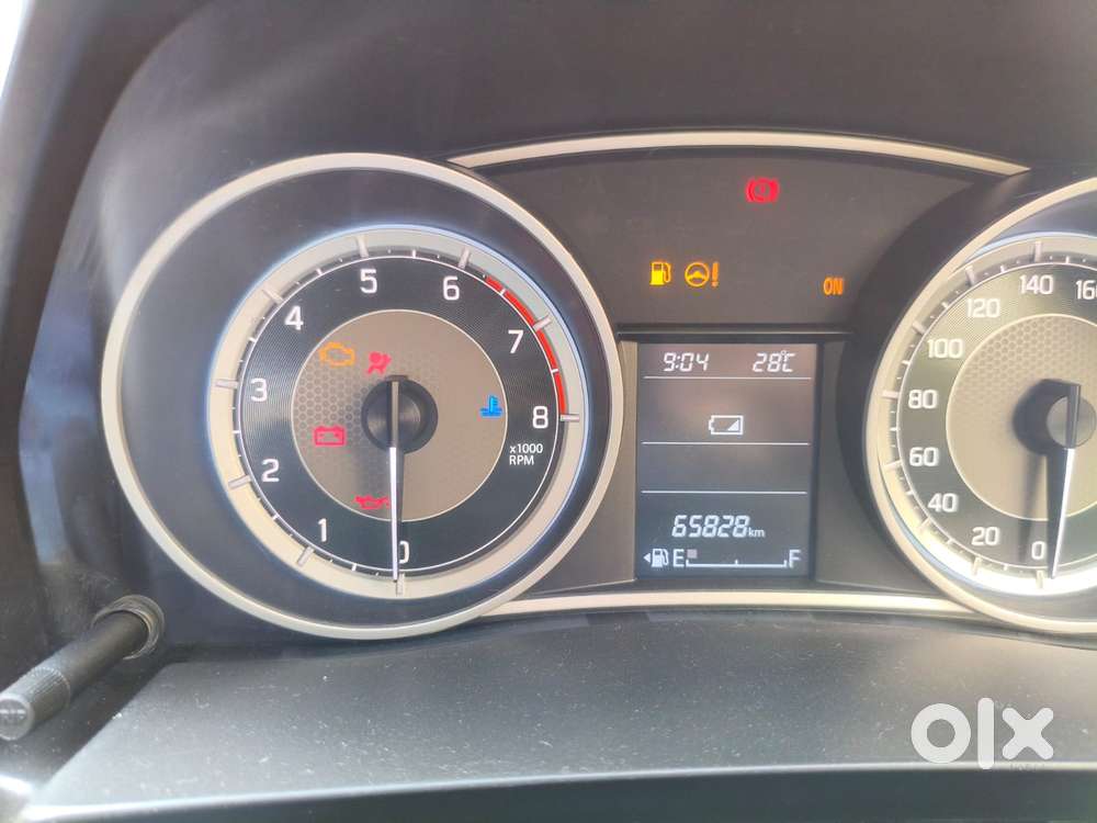 Maruti Suzuki Swift Dzire 1.2 Zxi Bsiv, 2023, Petrol