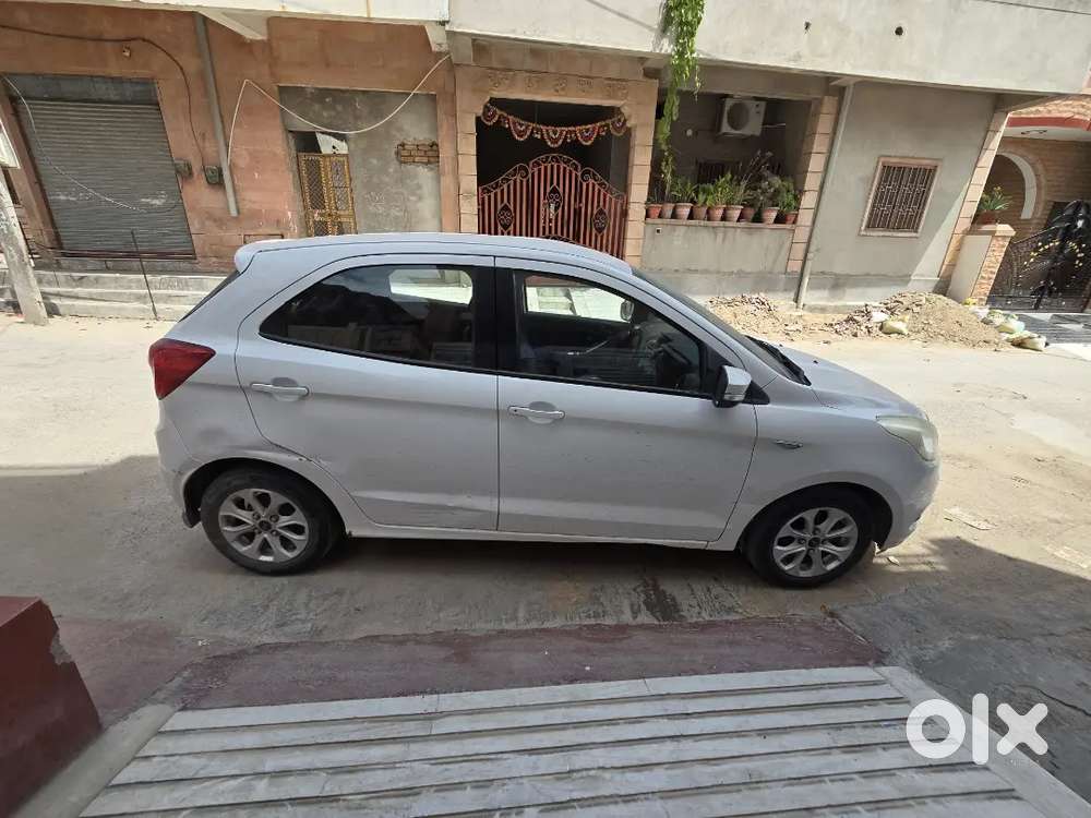 Ford Figo 1.2 Petrol 2018