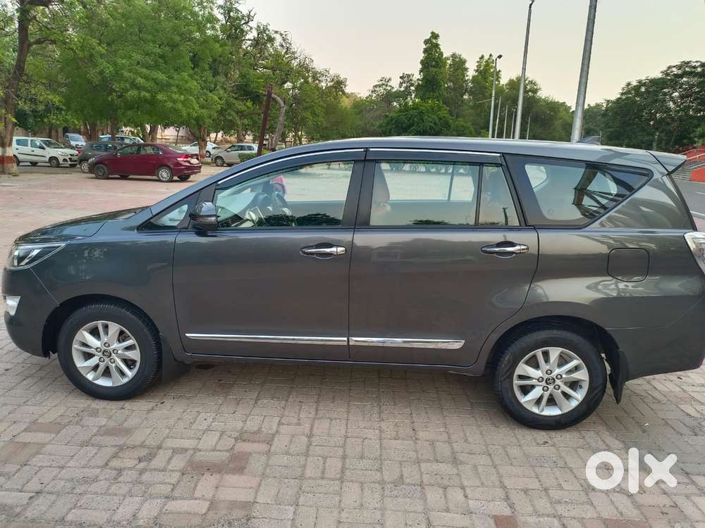 Toyota Innova Crysta 2.8 Gx At, 2018, Diesel