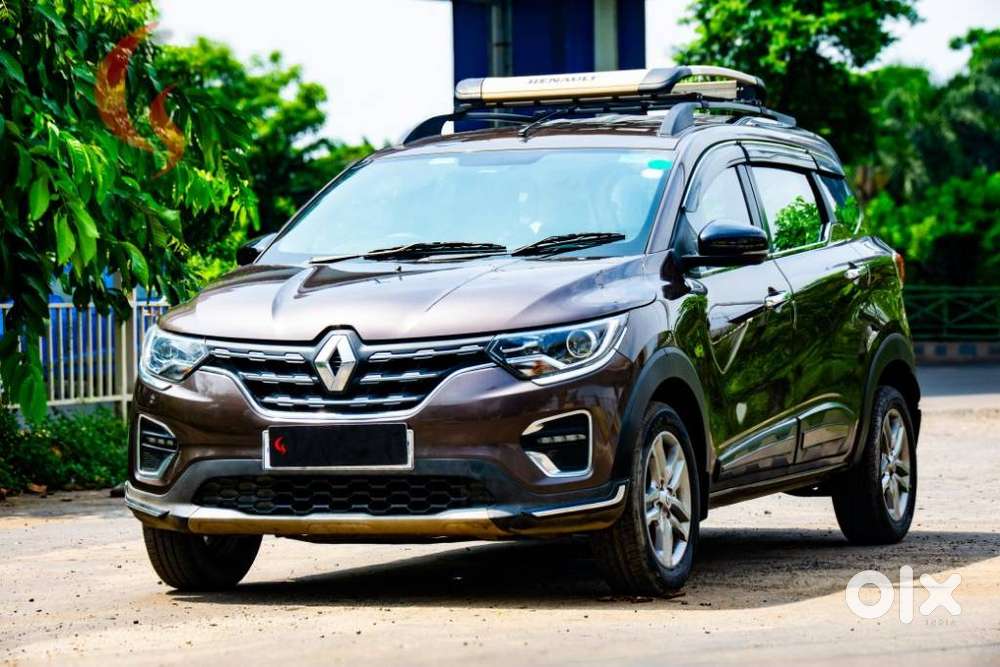 Renault Triber Rxz, 2023, Petrol