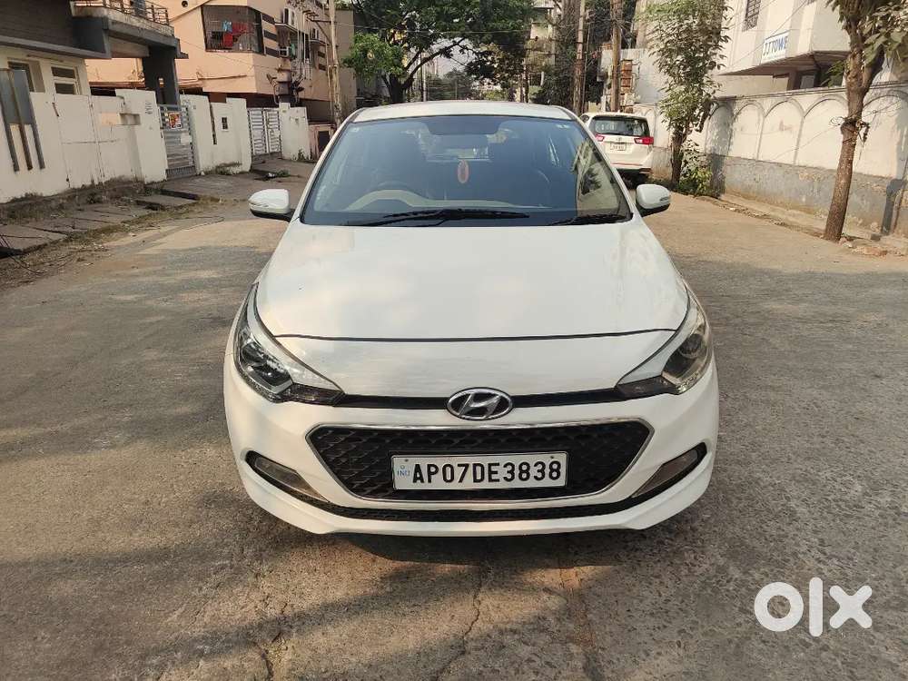 Hyundai Elite I20 Asta Crdi 2016 Diesel Well Maintained
