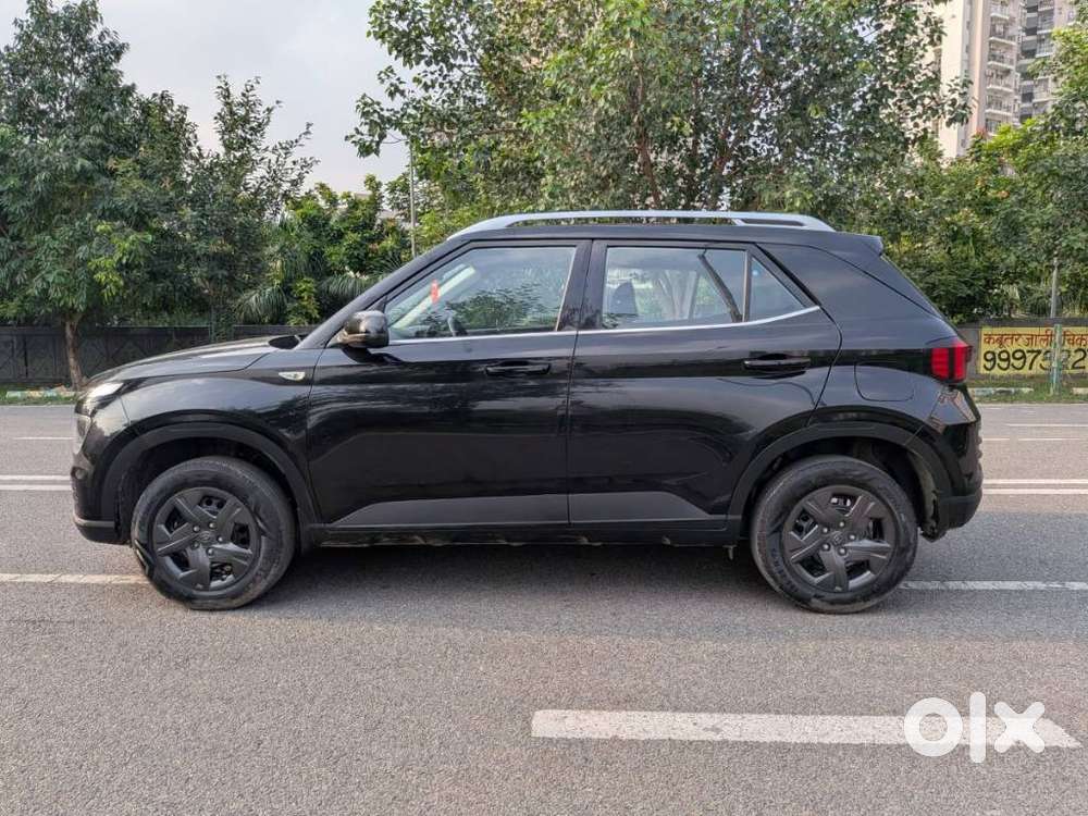 Hyundai Venue S 1.2 Petrol, 2023, Petrol