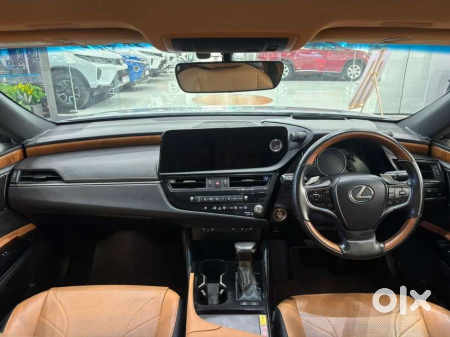 Lexus Es 300h, 2023, Petrol