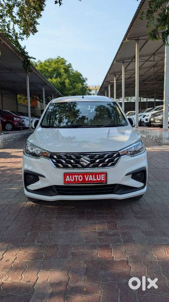 Maruti Suzuki Ertiga Vxi Abs Bs Iv, 2024, Petrol