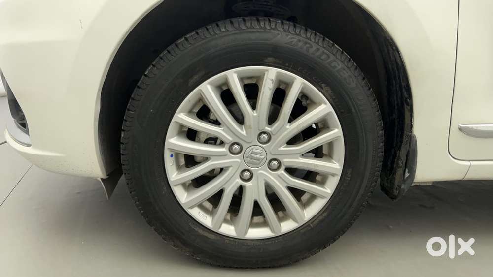 Maruti Suzuki Dzire Zxi Ags, 2023, Petrol