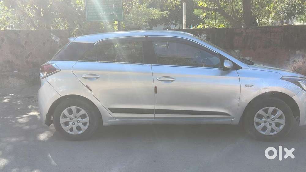 Hyundai Elite I20 1.4 Sportz (o) Crdi, 2016, Diesel