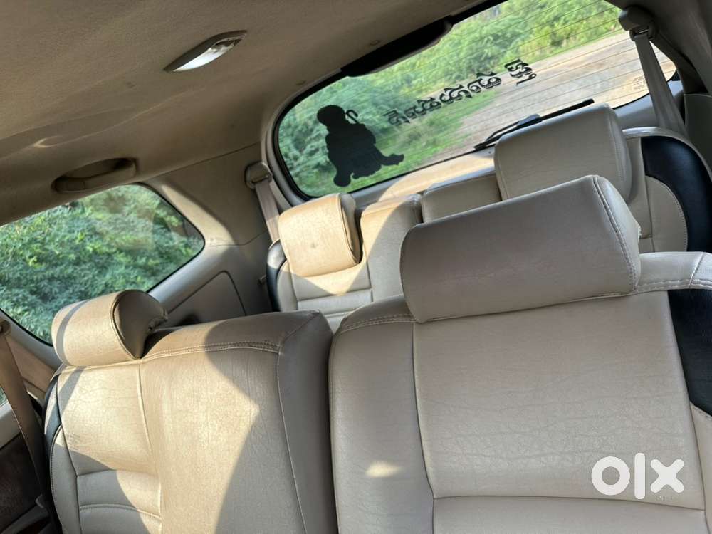 Toyota Innova Diesel 2014