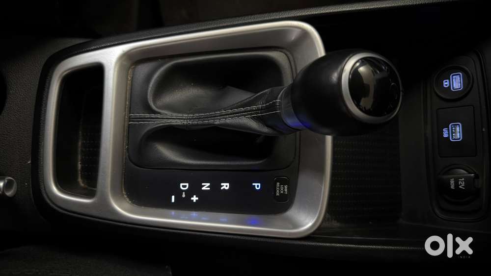 Hyundai Venue Sx Plus Turbo Dct, 2019, Petrol