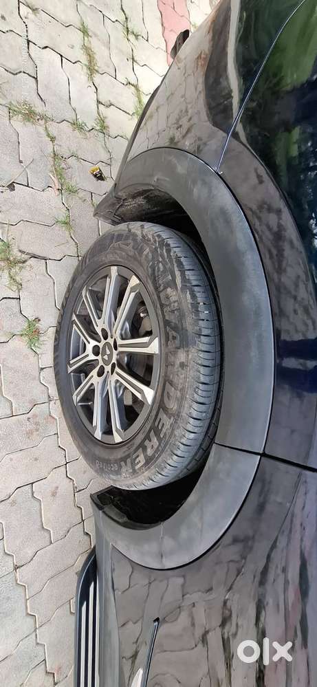 Mahindra Xuv700 2.0 Ax 7 Petrol At Str, 2022, Diesel