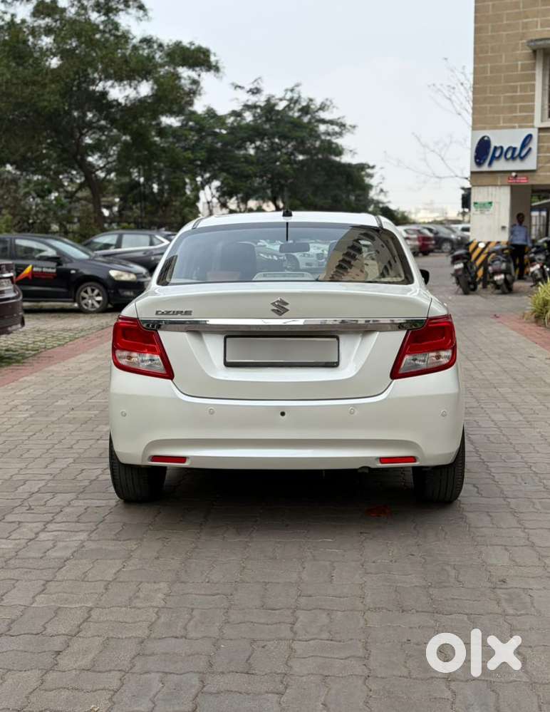 Maruti Suzuki Swift Dzire Vxi(o) Mt, 2020, Petrol