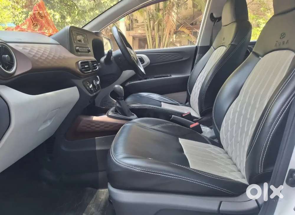 2023 Aura Cng Company Fitted First Owner Driven 32000 Kms For 7,99,000