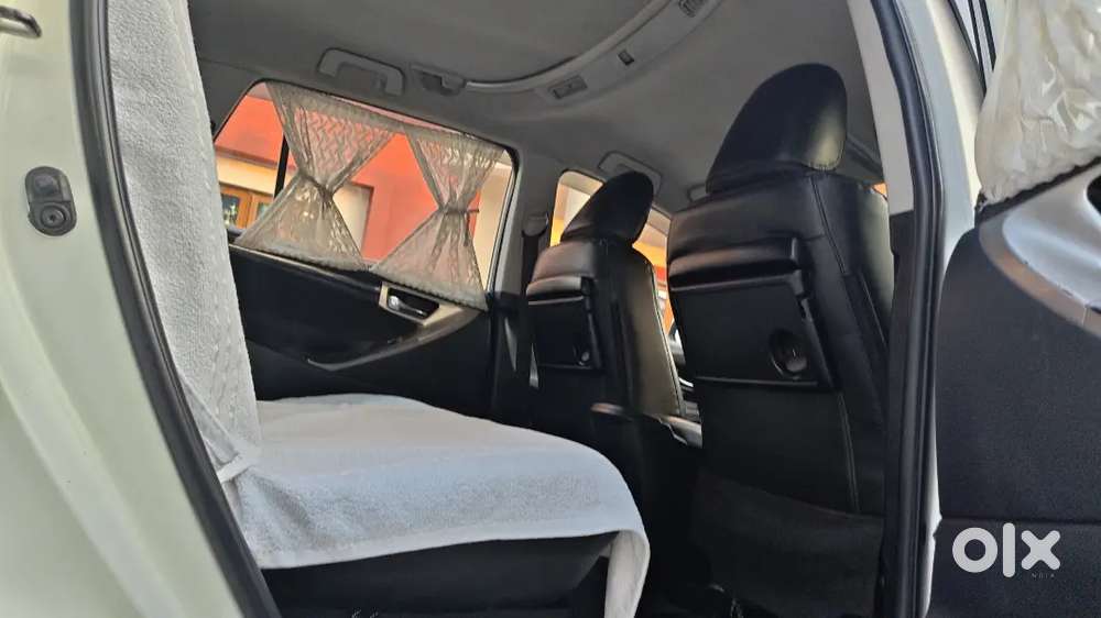 Toyota Innova Crysta 2017