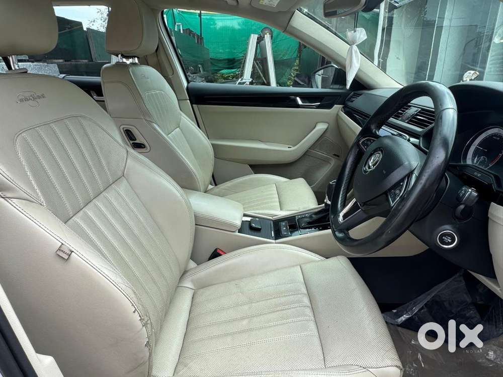 Skoda Superb L&k 2.0 Tdi At, 2018, Diesel