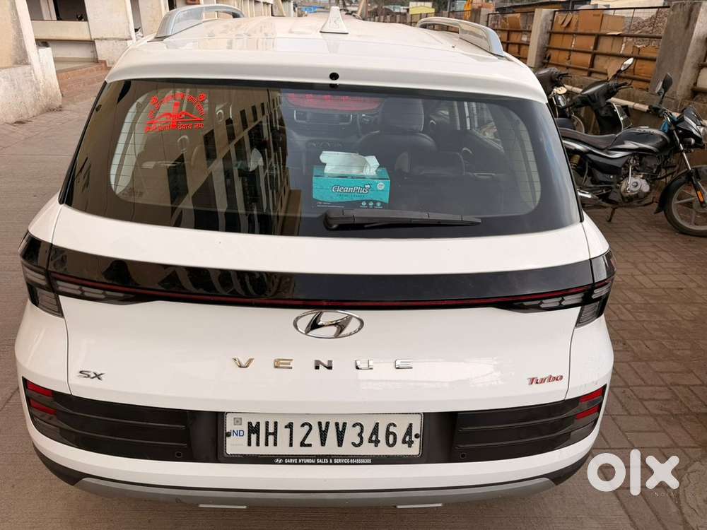 Hyundai Venue 2023 Petrol Good Condition