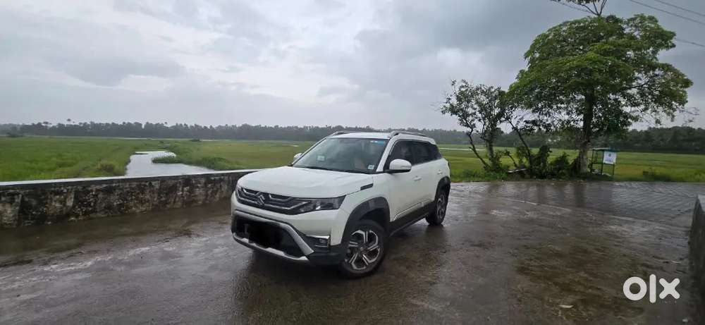 Maruti Brezza Hybrid 2025 Model With Manufacture Warranty