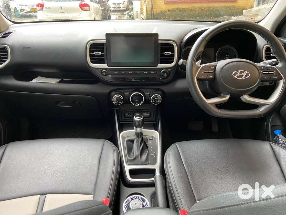 Hyundai Venue Turbo Petrol Automatic Sx+ (top Model) 2021