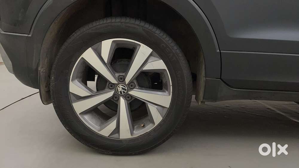 Volkswagen Taigun Topline 1.0 Tsi At (electric Seats), 2022, Petrol
