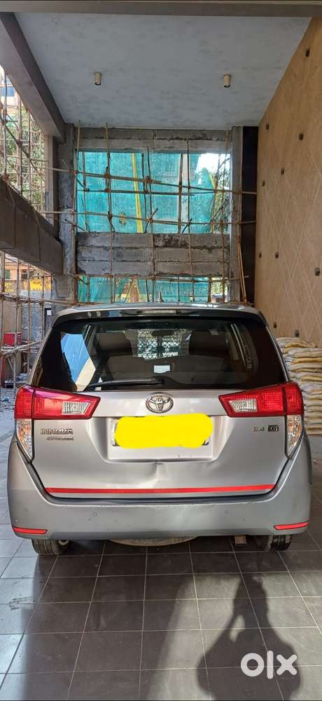 Toyota Innova Crysta 2.4 G Mt, 2022, Diesel