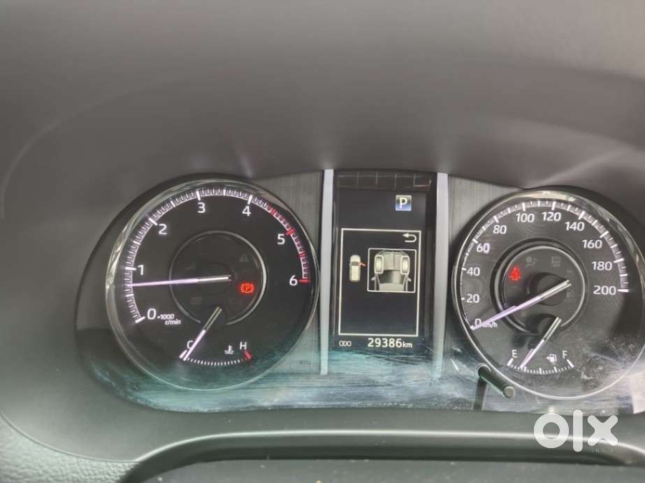 Toyota Fortuner Legender 4x4 At 2.8, 2024