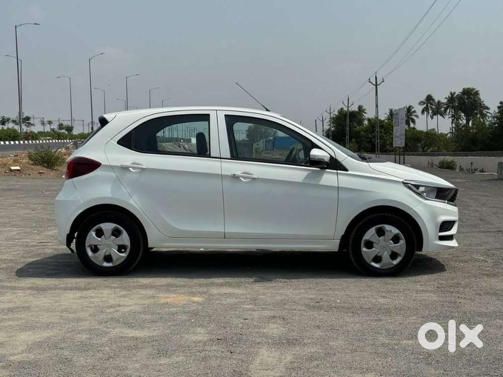 Tata Tiago 1.05 Revotorq Xt, 2020, Petrol