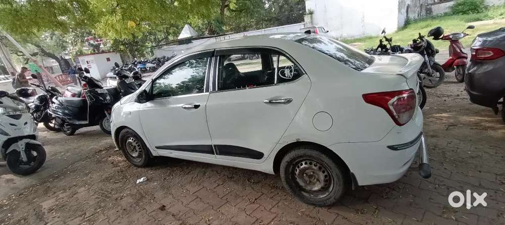 Hyundai Xcent Sx 2016 Cng